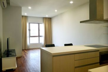 Six Ceylon (6 Ceylon)