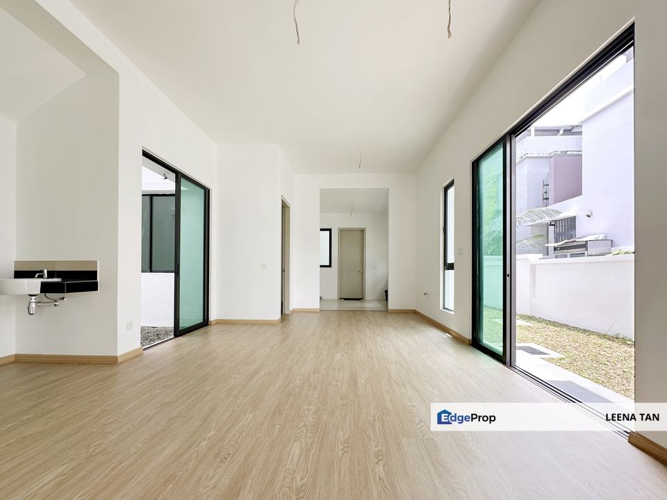 No 8 Unit Never Occupied - Renovated & Well Maintained!, Selangor, Telok Panglima Garang