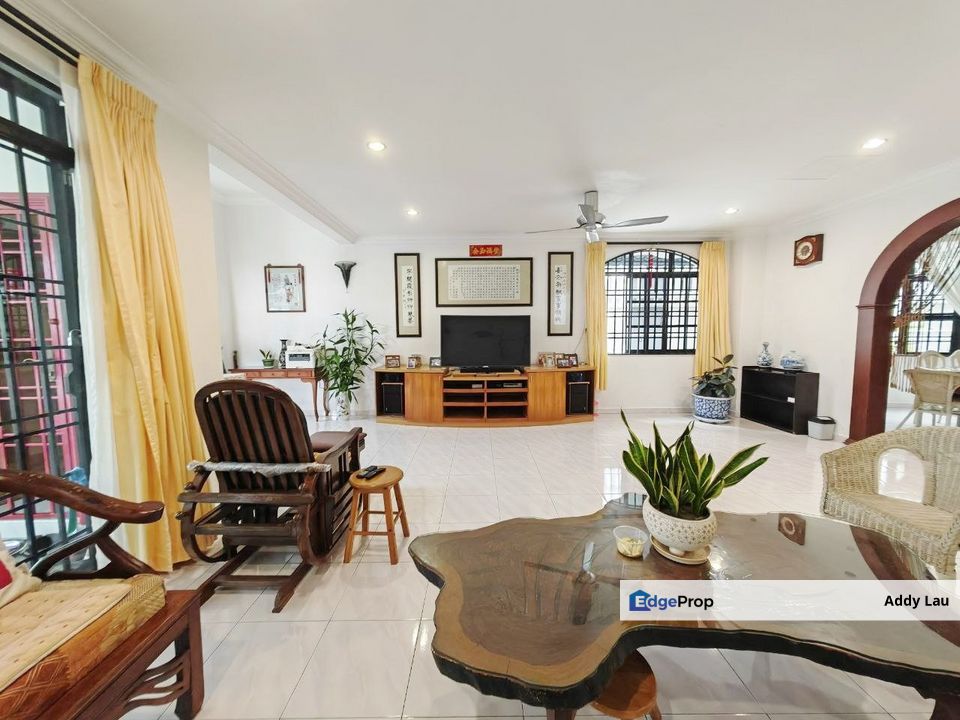 Taman Sri Kluang Double Storey Linked Bungalow, Johor, Kluang