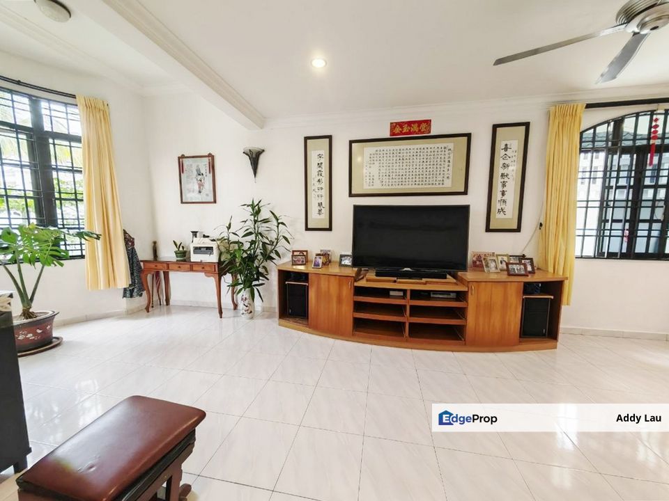 Taman Sri Kluang Double Storey Linked Bungalow, Johor, Kluang