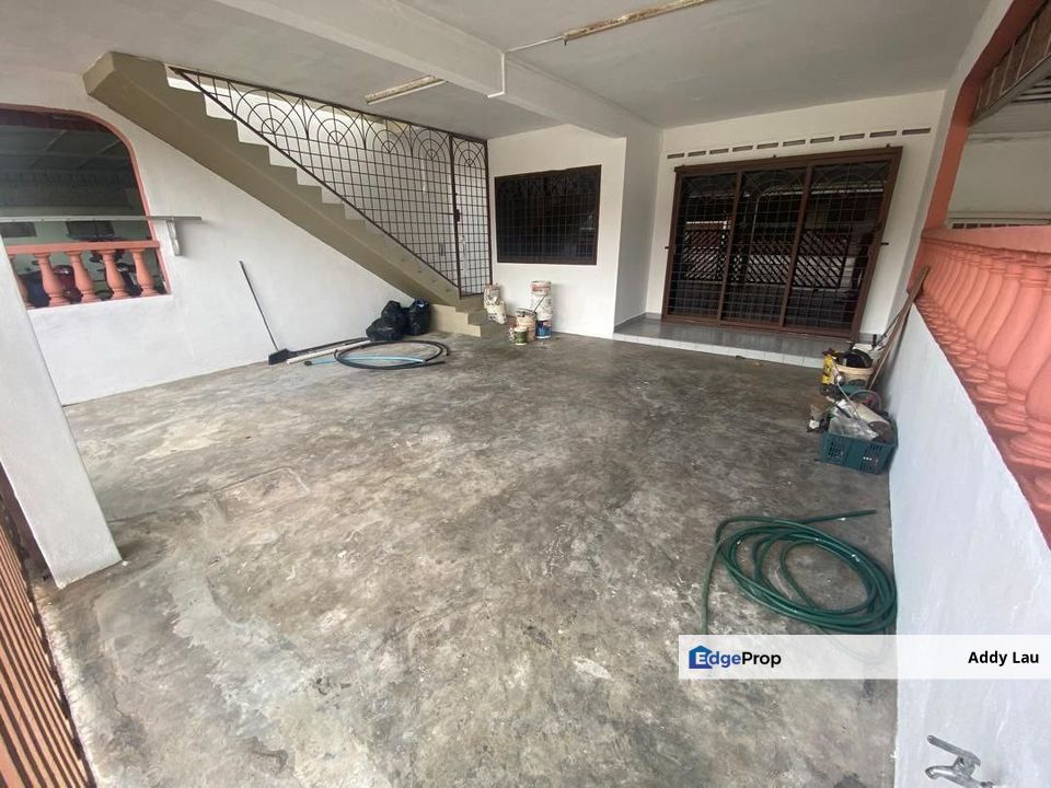 Taman Intan Single Storey Terrace House, Johor, Kluang