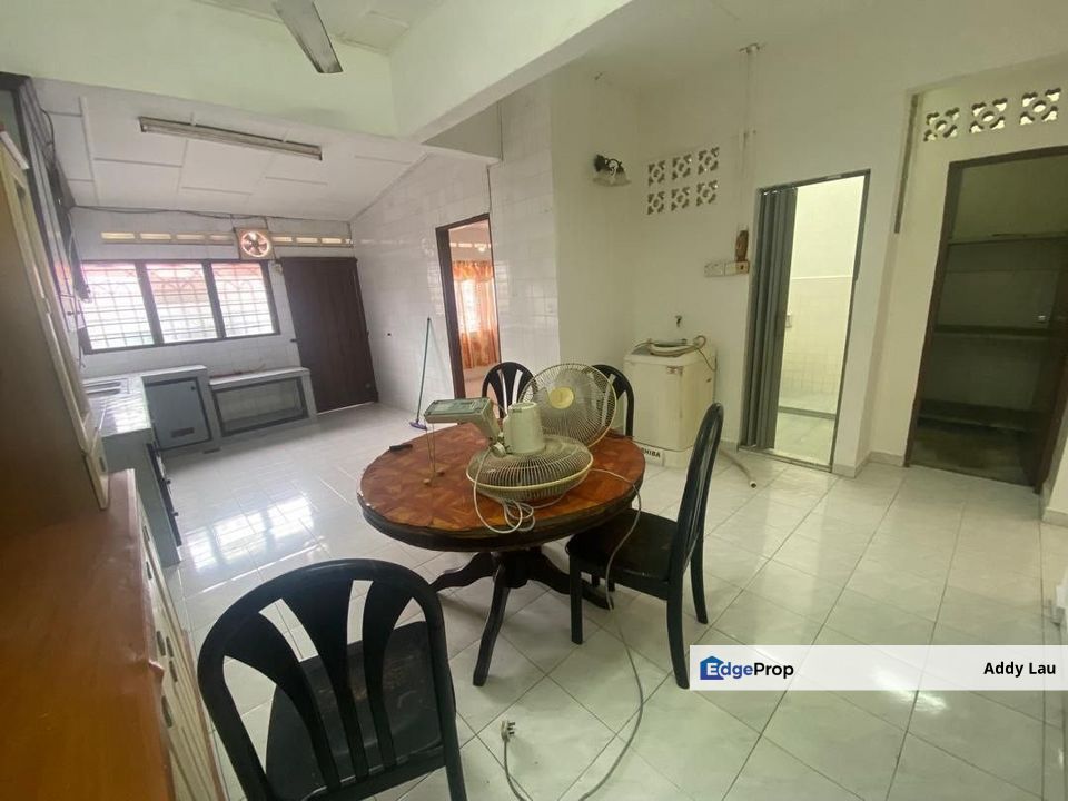 Taman Intan Single Storey Terrace House, Johor, Kluang