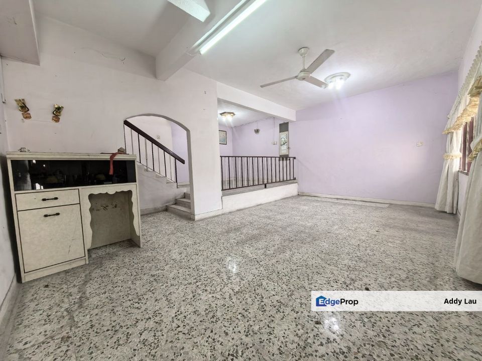 Taman Berlian Biru Double Storey Terrace House, Johor, Kluang