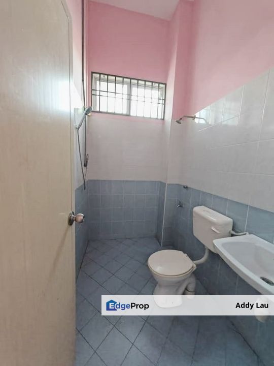 Taman Kampung Majid 1-1/2 Storey Terrace House, Johor, Kluang