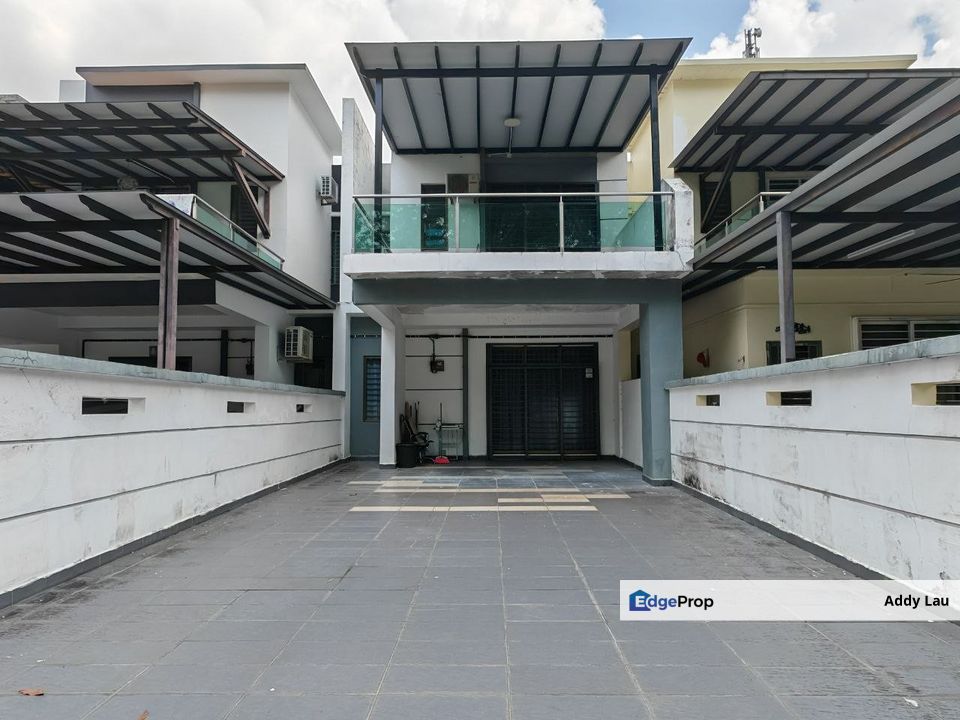 Taman Mengkibol Double Storey Terrace House for SALE, Johor, Kluang
