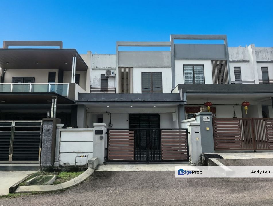 Taman Mengkibol 2 Storey Terrace House for SALE, Johor, Kluang