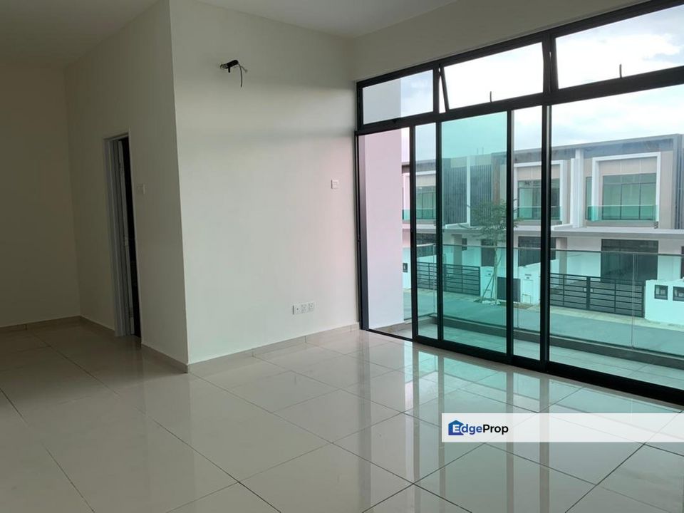 Danga Sutera, Skudai, Johor Bahru for Sale @RM845,000 By MICHELLE 