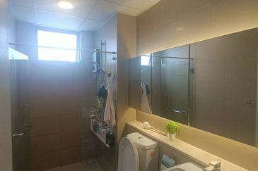 Wateredge Apartment, Senibong Cove, Permas