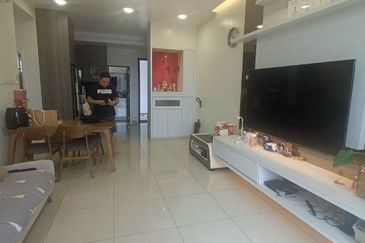 Wateredge Apartment, Senibong Cove, Permas