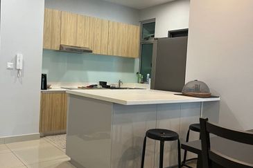 Meridin Bayvue Apartment