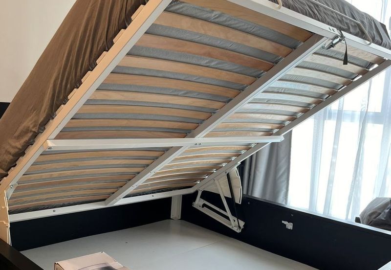 Meridin Bayvue Apartment