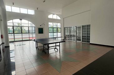 Aloha Tower Condominium