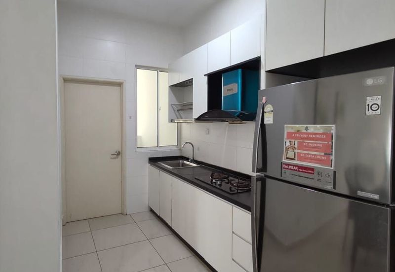 The Pinnacles (Pinnacle Tower)