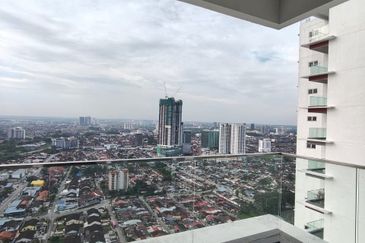 The Pinnacles (Pinnacle Tower)