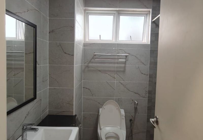 The Pinnacles (Pinnacle Tower)