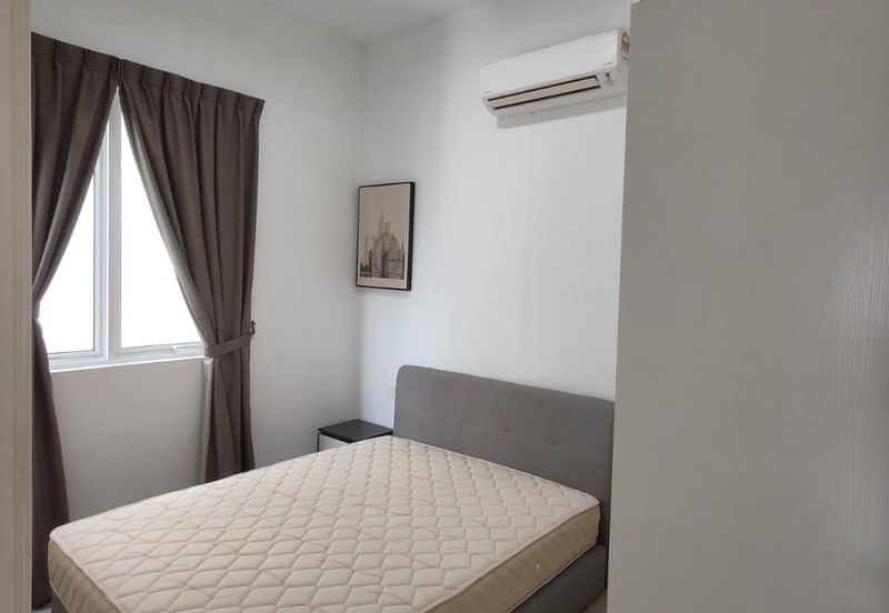 The Pinnacles (Pinnacle Tower)