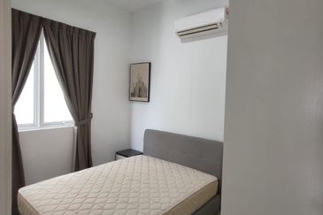 The Pinnacles (Pinnacle Tower)