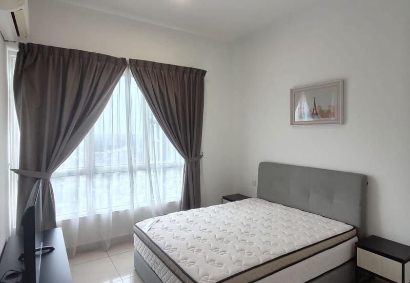 The Pinnacles (Pinnacle Tower)