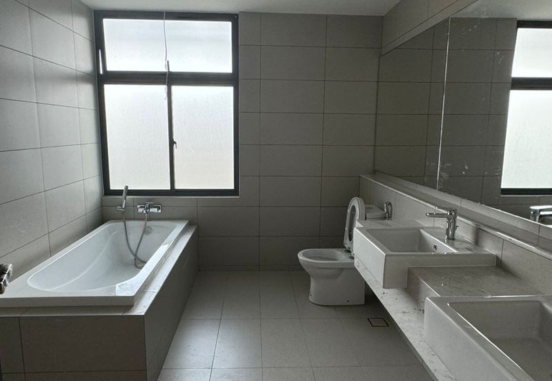 Senibong Cove Waterway Residences