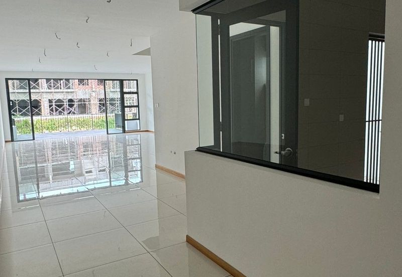 Senibong Cove Waterway Residences