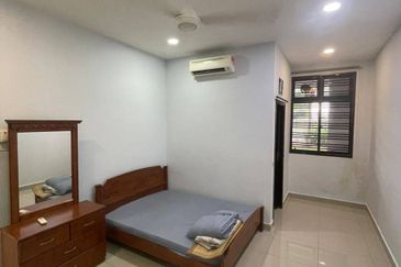 Park Link Villa @ Impian Height, Impian Emas Double Storey Semi Detached Corner Lot For Sale Fully Renovated Fully Extended