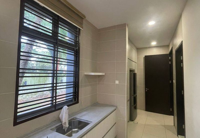 Park Link Villa @ Impian Height, Impian Emas Double Storey Semi Detached Corner Lot For Sale Fully Renovated Fully Extended