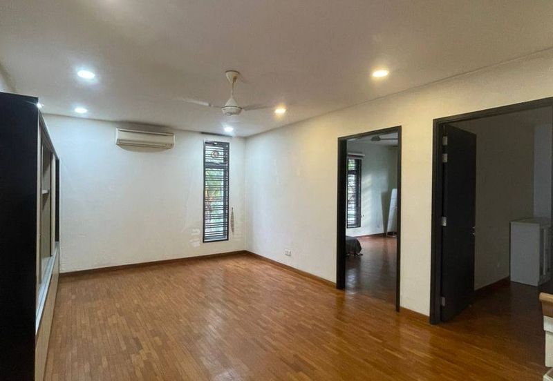 Park Link Villa @ Impian Height, Impian Emas Double Storey Semi Detached Corner Lot For Sale Fully Renovated Fully Extended