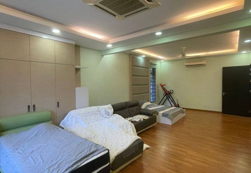 Park Link Villa @ Impian Height, Impian Emas Double Storey Semi Detached Corner Lot For Sale Fully Renovated Fully Extended