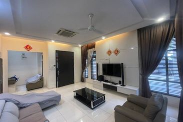 Park Link Villa @ Impian Height, Impian Emas Double Storey Semi Detached Corner Lot For Sale Fully Renovated Fully Extended