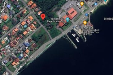 Stulang Laut / Darat