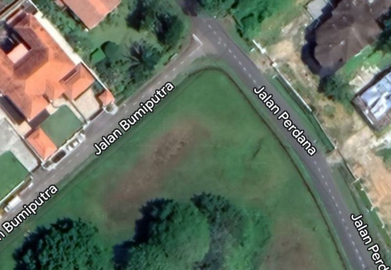 Stulang Laut / Darat