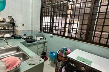 Sri Kenari Apartment