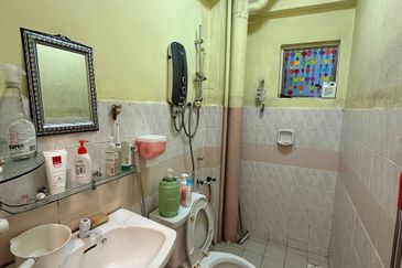 Sri Kenari Apartment