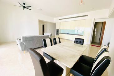 The Astaka @ 1 Bukit Senyum