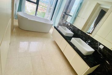 The Astaka @ 1 Bukit Senyum