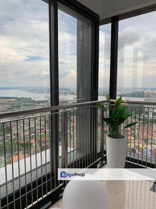 The Astaka @ 1 Bukit Senyum, Fully Furnish , Johor, Johor Bahru