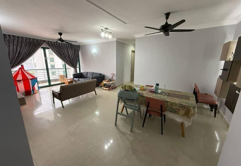 The Straits View, Bandar Baru Permas Jaya