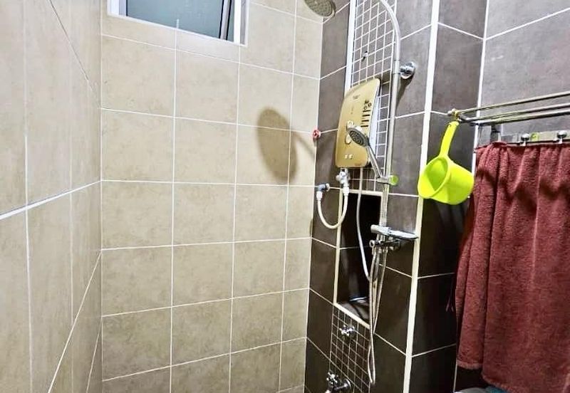 Bina Park Bandar Seri Alam