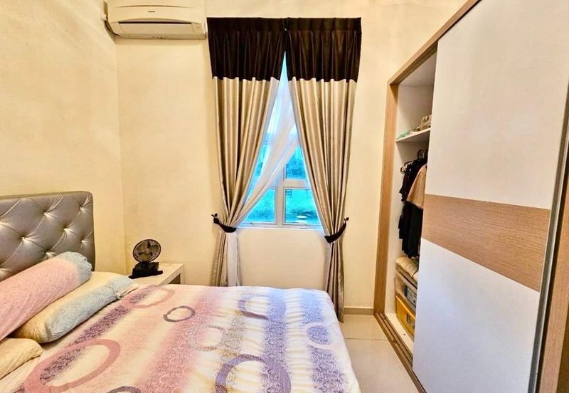 Bina Park Bandar Seri Alam