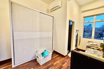 Bina Park Bandar Seri Alam