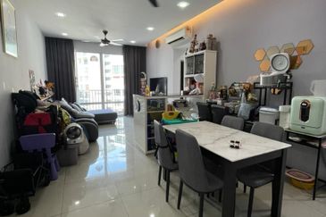 Dedaun Hijau (Greenfield Regency)