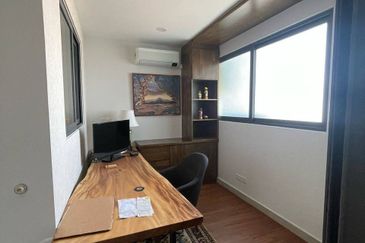 The Astaka @ 1 Bukit Senyum