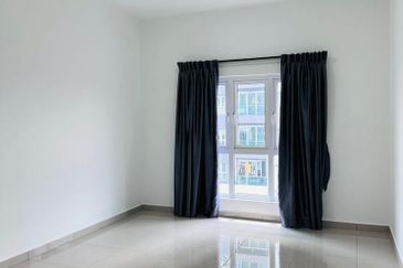 Seasons Luxury Apartments @ Amara Larkin