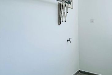 Seasons Luxury Apartments @ Amara Larkin