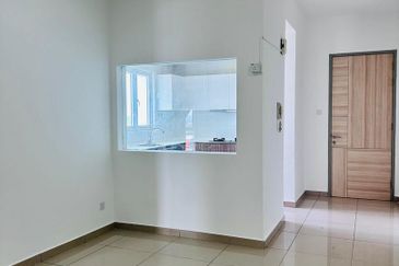 Seasons Luxury Apartments @ Amara Larkin