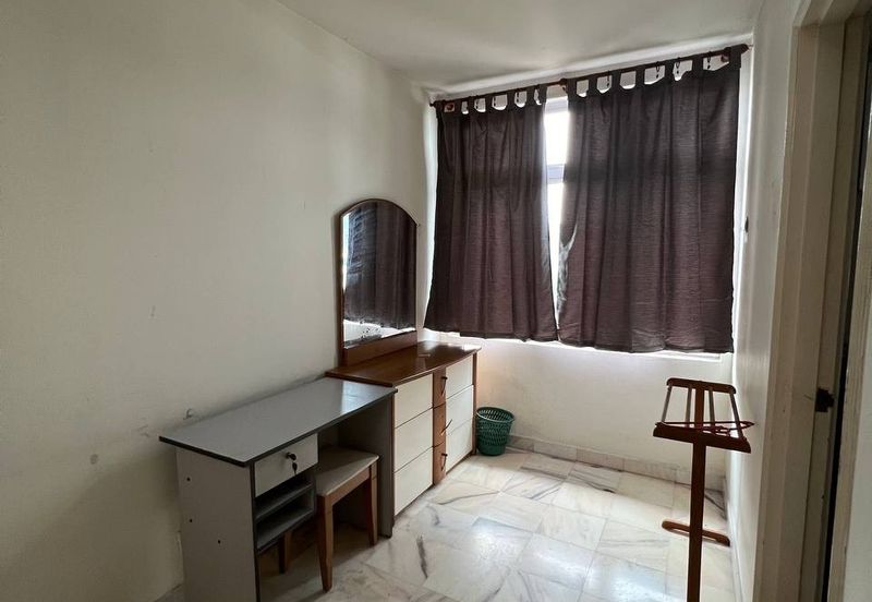 Pangsapuri Orchid View Luxury Apartment