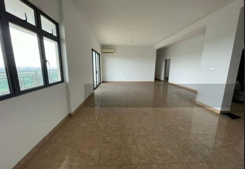 Taman Laguna Heights