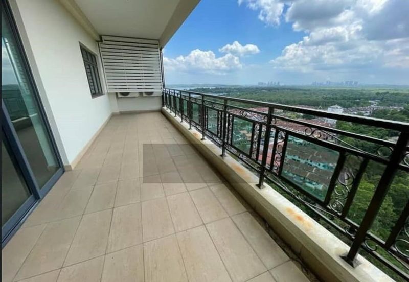 Taman Laguna Heights