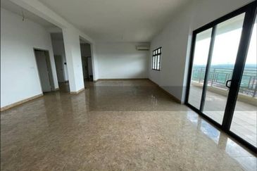 Taman Laguna Heights