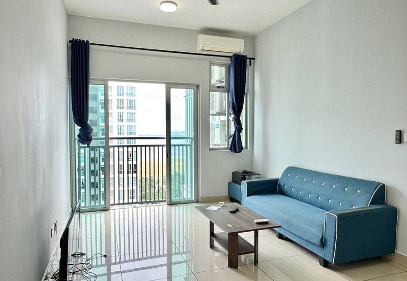 Meridin Bayvue Apartment